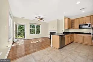 20647 Casablanca Dr, Ashburn, VA 20147 - Photo 32