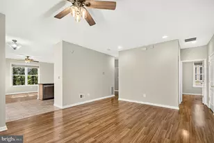 20647 Casablanca Dr, Ashburn, VA 20147 - Photo 16