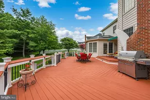 43126 Meadow Grove Dr, Ashburn, VA 20147 - Photo 8