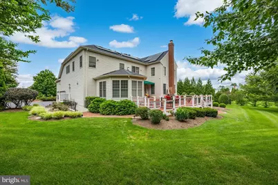 43126 Meadow Grove Drive, Ashburn, VA 20147 - Photo 4