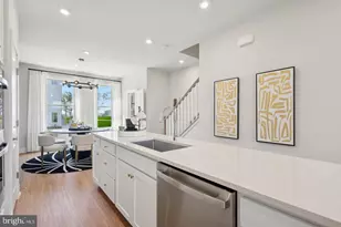 46341 Cranston St, Potomac Falls, VA 20165 - Photo 6