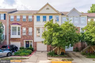 47720 Sandbank Square, Sterling, VA 20165 - Photo 2