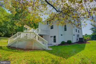 20518 Norwich Pl, Ashburn, VA 20147 - Photo 38