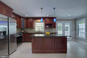 20518 Norwich Pl, Ashburn, VA 20147 - Photo 8