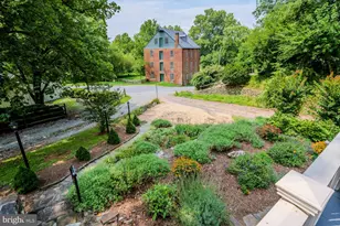 40108 Bond St, Waterford, VA 20197 - Photo 52