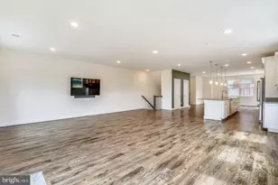 20569 Milbridge Ter, Ashburn, VA 20147 - Photo 8
