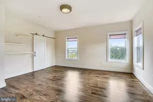 20569 Milbridge Ter, Ashburn, VA 20147 - Photo 12