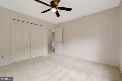 926 Sherwood Court, Sterling, VA 20164 - Photo 28