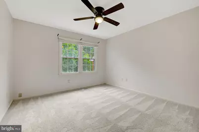 926 Sherwood Court, Sterling, VA 20164 - Photo 26