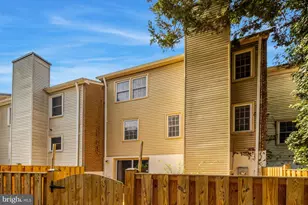 926 Sherwood Ct, Sterling, VA 20164 - Photo 50