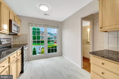 926 Sherwood Court, Sterling, VA 20164 - Photo 22