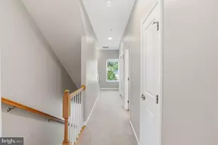 24877 Coats Square, Aldie, VA 20105 - Photo 18