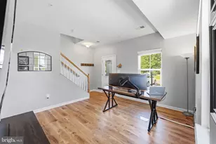 24877 Coats Square, Aldie, VA 20105 - Photo 4
