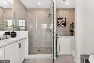19818 Bodmer Dr, Ashburn, VA 20147 - Photo 38