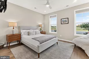 19818 Bodmer Dr, Ashburn, VA 20147 - Photo 12