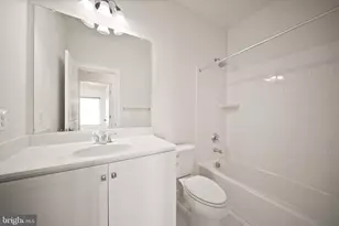 44611 Uptown Row Dr, Ashburn, VA 20147 - Photo 20