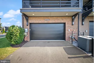 44611 Uptown Row Drive, Ashburn, VA 20147 - Photo 26