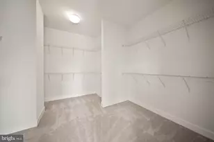 44611 Uptown Row Dr, Ashburn, VA 20147 - Photo 18