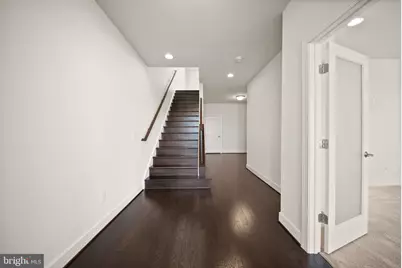 44611 Uptown Row Drive, Ashburn, VA 20147 - Photo 4