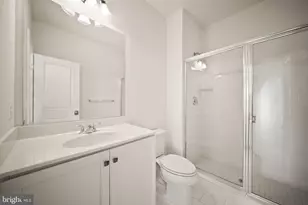 44611 Uptown Row Dr, Ashburn, VA 20147 - Photo 22