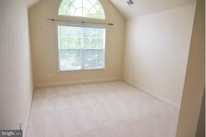19871 Naples Lakes Terrace, Ashburn, VA 20147 - Photo 8