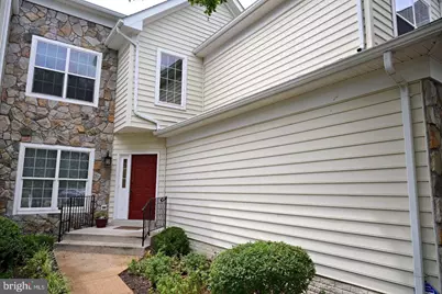 19871 Naples Lakes Terrace, Ashburn, VA 20147 - Photo 2