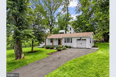 409 E Marshall Street E, Middleburg, VA 20117 - Photo 2