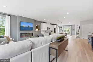 21094 Southbank St, Potomac Falls, VA 20165 - Photo 14