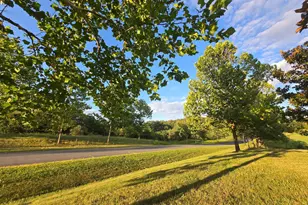 40664 Gallorette Pl, Leesburg, VA 20175 - Photo 2