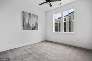 43446 Croson Ln, Ashburn, VA 20148 - Photo 28