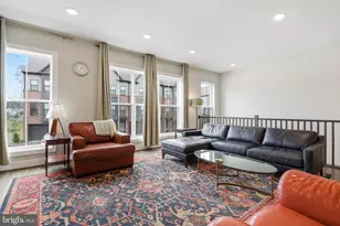 22976 Copper Tree Ter, Ashburn, VA 20148 - Photo 8