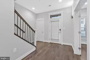 42384 Soave Dr, Brambleton, VA 20148 - Photo 6