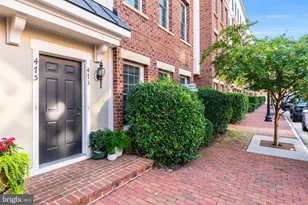 473 Kornblau Terrace SE, Leesburg, VA 20175 - Photo 1