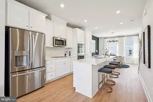 46327 Cranston St, Potomac Falls, VA 20165 - Photo 4