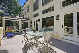 129 Sinegar Pl, Sterling, VA 20165 - Photo 50