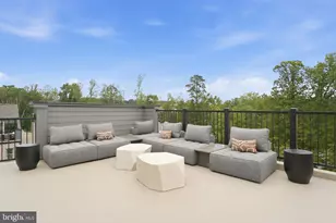 21112 Southbank St, Potomac Falls, VA 20165 - Photo 34