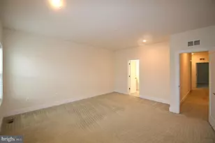 44878 Tiverton Sq, Ashburn, VA 20147 - Photo 36