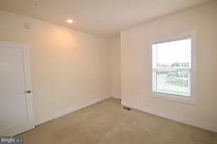 44878 Tiverton Sq, Ashburn, VA 20147 - Photo 42