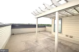 44878 Tiverton Sq, Ashburn, VA 20147 - Photo 2