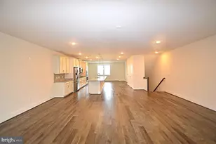 44878 Tiverton Sq, Ashburn, VA 20147 - Photo 18