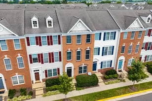 42810 Sykes Terrace, Chantilly, VA 20152 - Photo 1