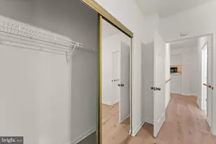 20453 Chesapeake Square, Sterling, VA 20165 - Photo 14