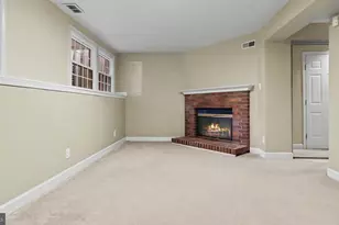 21744 Leatherleaf Cir, Sterling, VA 20164 - Photo 28