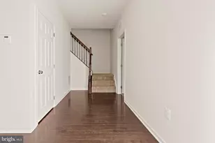 22615 Norwalk Square, Ashburn, VA 20148 - Photo 2