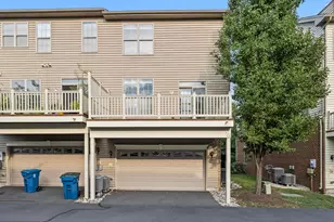 22615 Norwalk Square, Ashburn, VA 20148 - Photo 26