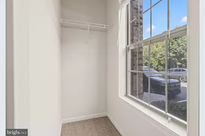 22615 Norwalk Square, Ashburn, VA 20148 - Photo 6