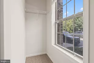 22615 Norwalk Square, Ashburn, VA 20148 - Photo 6