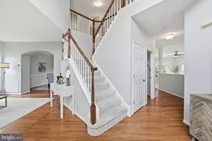 44028 Tavern Dr, Ashburn, VA 20147 - Photo 2