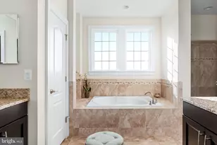 21101 Goose Preserve Dr, Ashburn, VA 20148 - Photo 22
