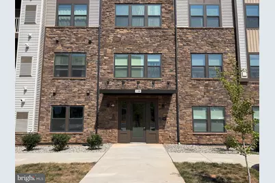 21480 Mount Sterling Terrace #402, Sterling, VA 20164 - Photo 2
